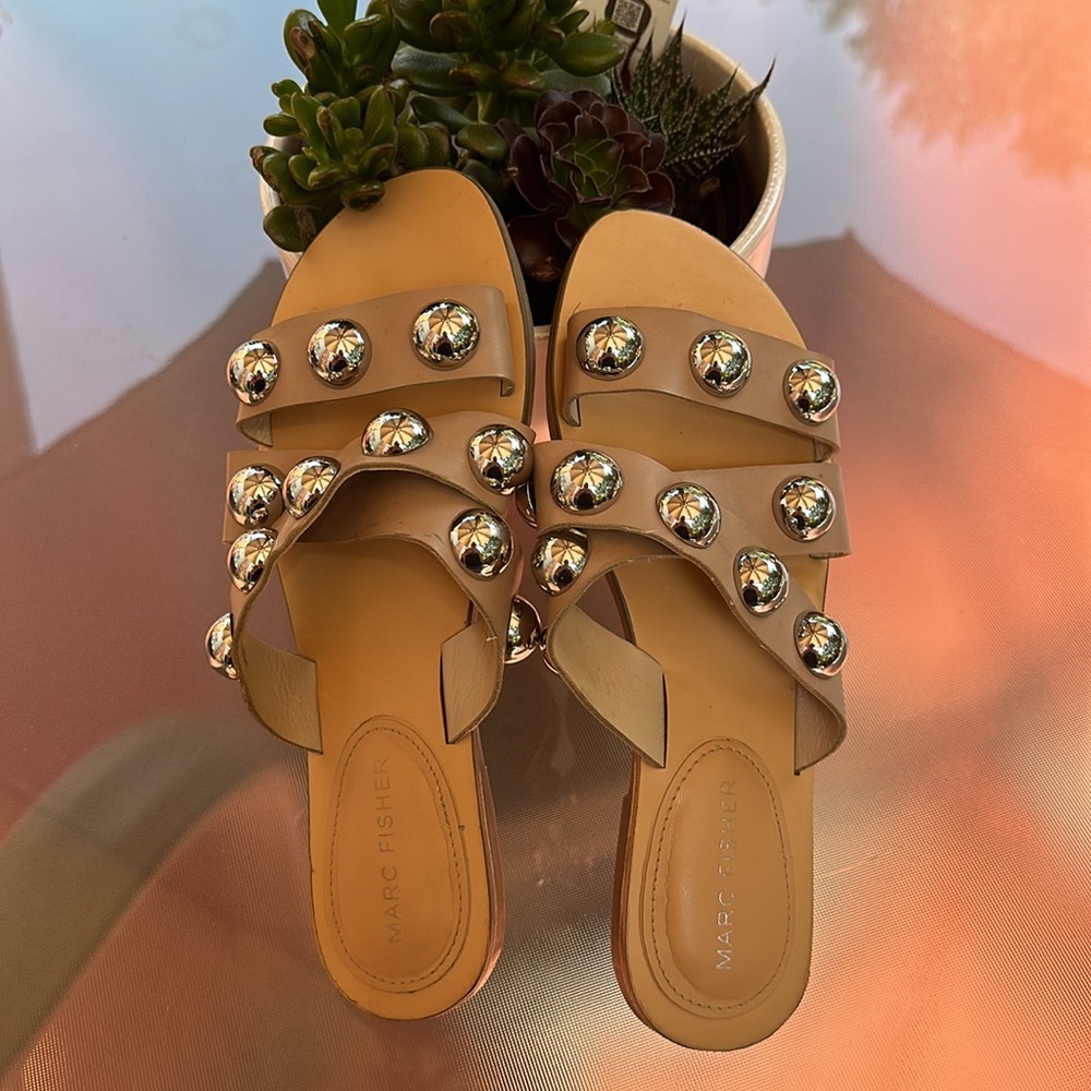 Sandal - Picture 4 of 6